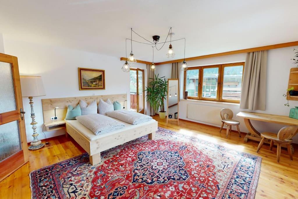 Haus Alberto - Haus Mit 2 Ferienwohnungen Ötztal-Bahnhof Eksteriør bilde