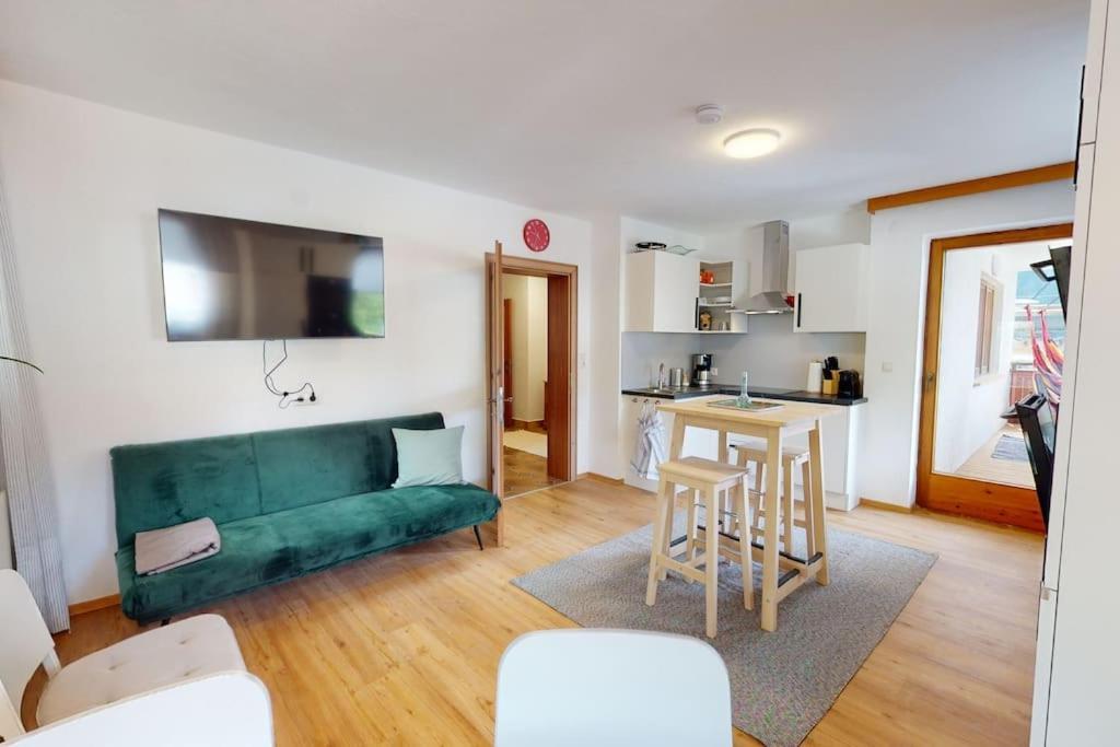 Haus Alberto - Haus Mit 2 Ferienwohnungen Ötztal-Bahnhof Eksteriør bilde