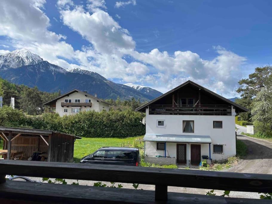 Haus Alberto - Haus Mit 2 Ferienwohnungen Ötztal-Bahnhof Eksteriør bilde